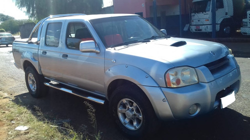 Nissan Frontier 2.8 Serrana Cab. Dupla 4x4 4p 2004