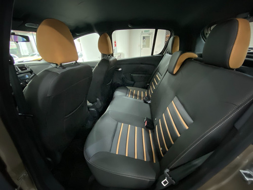 Imagen 18 de 25 de Renault Sandero Stepway 2023 1.6 Zen Ok Entrega Ya Intens Os