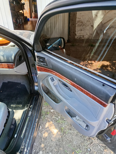 BMW Serie 5 2.8 528i C/tv At