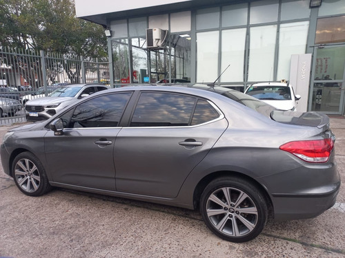 Imagen 7 de 23 de Citroen C4 Loung 1.6 Hdi 10 Años