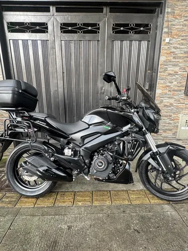 Dominar 250