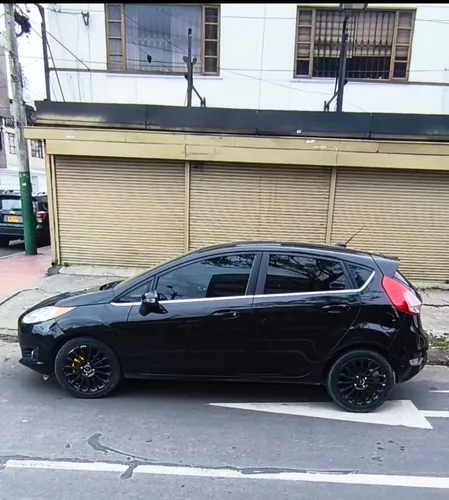 Ford Fiesta 1.6 Hatchback Titanium
