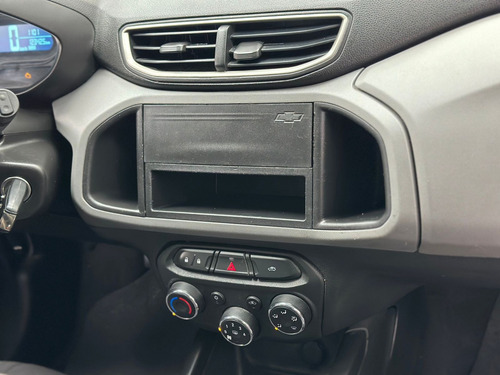 Chevrolet Onix 1.0 MPFI LT 8V FLEX 4P MANUAL