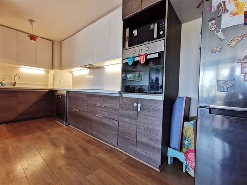 Departamento En Arriendo De 2 Dorm. En Vitacura