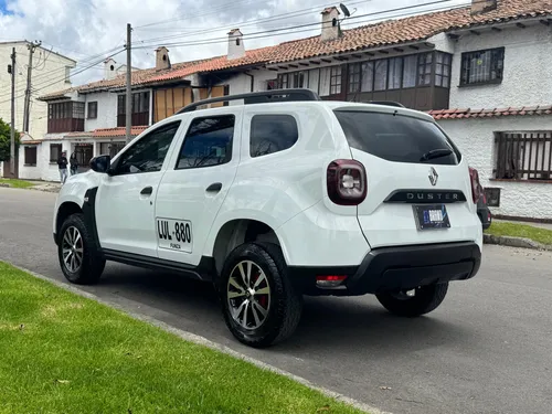 Renault Duster 1.3 T Iconic 4X2 Cvt