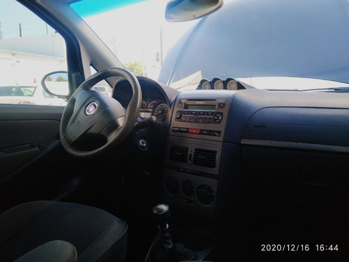 Fiat Idea Aventure 1.6