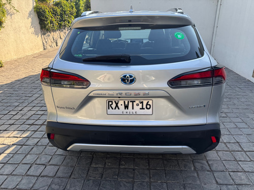 Híbrido Toyota Cross Ctv Hec Seg Top Línea, Automático 2022
