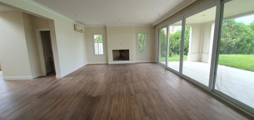 Imagen 8 de 29 de Casa En Venta Ubicado En San Francisco, Villanueva, Tigre