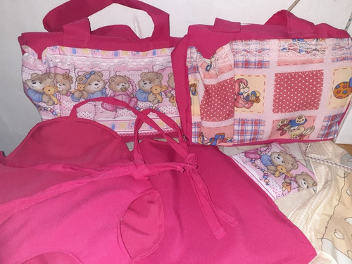 Imagen 3 de 10 de Bolso Bolsito Con Cambiador De Muñecas
