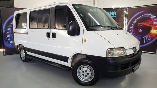 Imagem 3 de 7 de Peugeot Boxer Minibus 2.3 Minibus 16l Diesel. 2011/2012