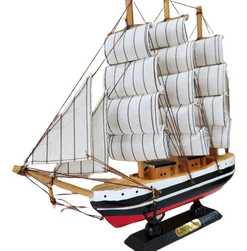 Imagem 2 de 2 de Barco Navio Decorativo 28 Cm - Madeira Maciça - Montado