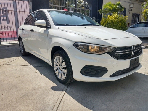Imagen 2 de 14 de Dodge Neon 2018 1.4 Se Mt
