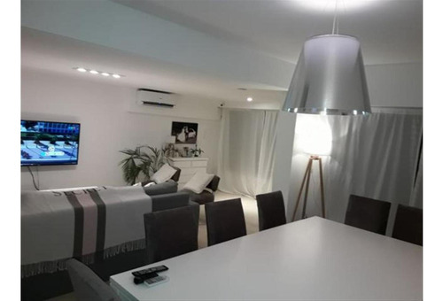 Imagen 2 de 10 de Casa En Venta 3
