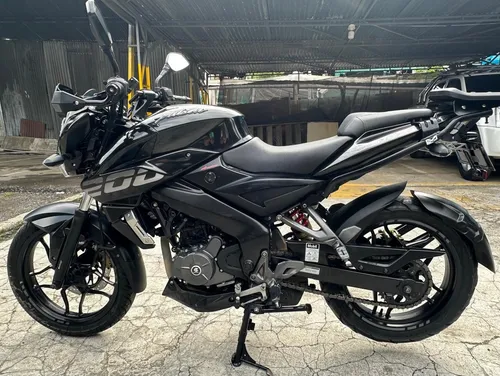 Pulsar Ns 200 Carburada, En Excelentes Condiciones.