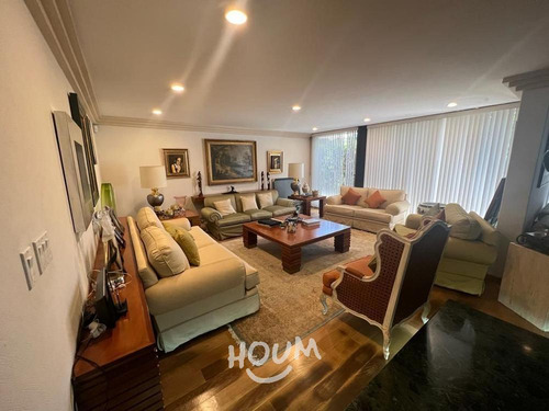 Casa En Bosque De Las Lomas, Miguel Hidalgo Con 4 Recámaras, 731 M², Id: 142607