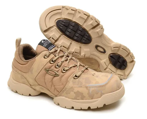 Botinha da oakley hotsell flak low camuflada