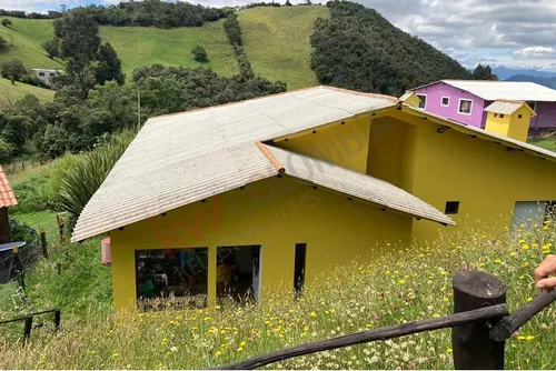 Hermosa Casa Campestre En Venta (11900).