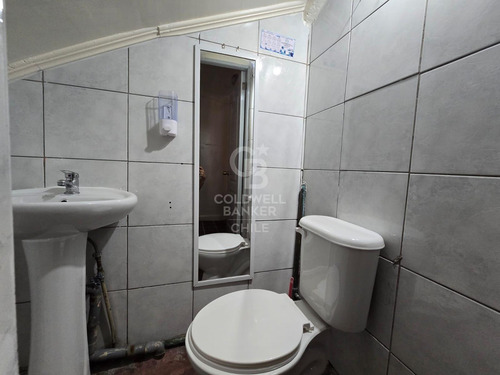 Casa Para Empresa Con Capacidad Para 20-25 Personas.