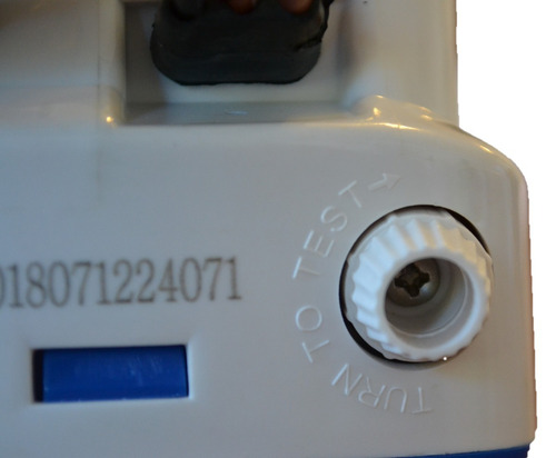 Bomba De Achique 12v 1100gph Automática Nautica Riego Rodant