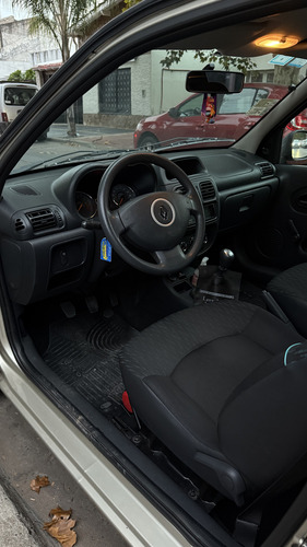 Renault Clio 1.2 Mio Confort Abs Abcp