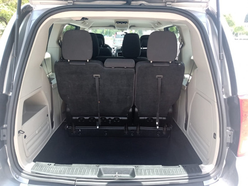 Imagen 12 de 15 de Dodge Caravan Se T/a Modelo 2017