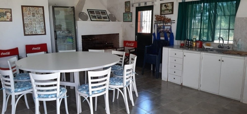 Casa De Campo En Colonia, Con 3 Dormitorios (5 O 6 Personas)