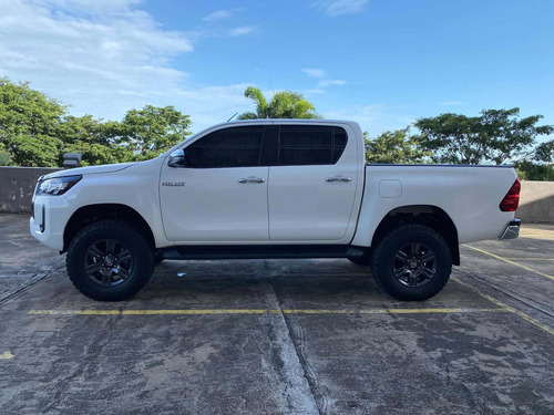 Imagen 17 de 17 de Toyota Hilux Diésel Aut 4x4