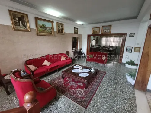 Casa En Venta En Las Acacias