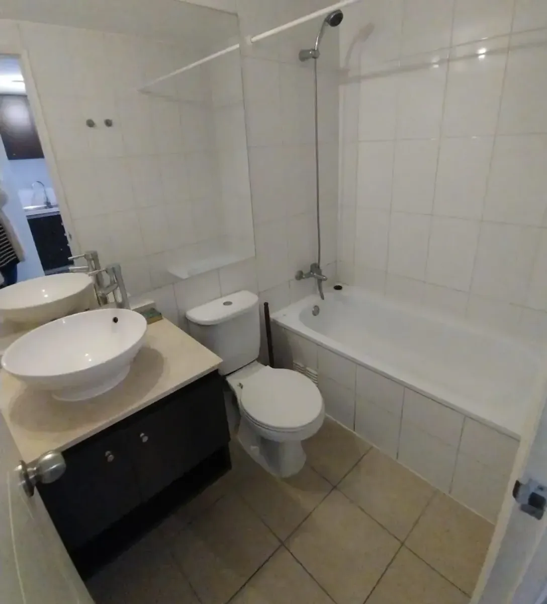Imagen 4 de 5 de Arriendo Depto Economico Primer Piso Con Jardin Interior