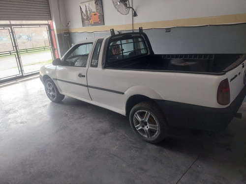 Volkswagen Saveiro 1.9 Sd Gl