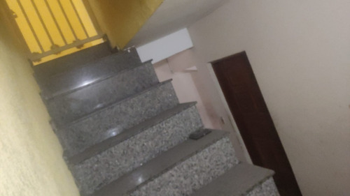 Predio Comercial E Residencial