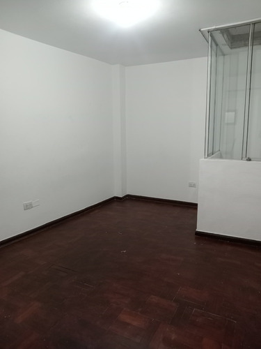 Dpto De 2 Dormitorios Con Moderno Acabado De Melamine En La Cocina Y En Zona Colidante Con El Distrito De San Miguel. A Un Paso Del Circuito De Playas, Ciclovías Y Centros Comerciales