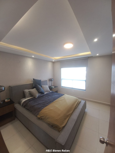 Casa De 3 Niveles Con Excelente Precio En Dominio Cumbres