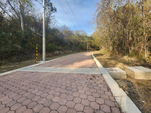 Venta Lote Gladiola 34 Cerca De Acceso Con Vistas Panorámicas Y Todos Los Servicios Inlcuyendo Proyecto En Fracc Rancho San Diego Ixtapan De La Sal Edomex