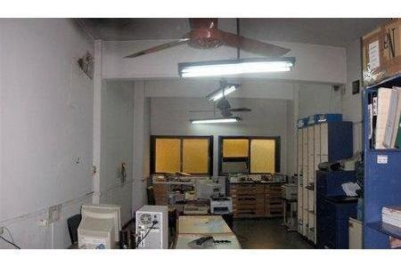 Imagen 12 de 13 de Humberto 1º Al 900 8,66 X 50 En 3 Plantas 1000 M2 Terraza