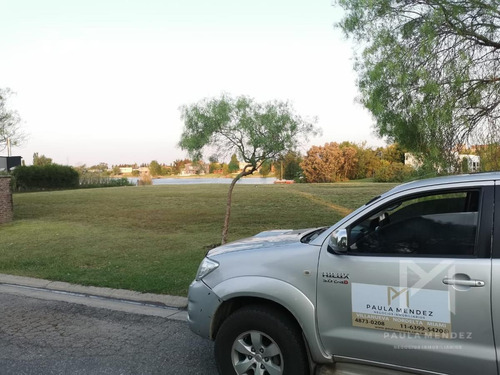 Imagen 7 de 9 de Terreno - Terreno A La Laguna - Santa Catalina - Villa Nueva - Tigre