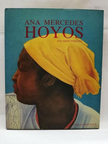 Ana Mercedes Hoyos. Eduardo Serrano