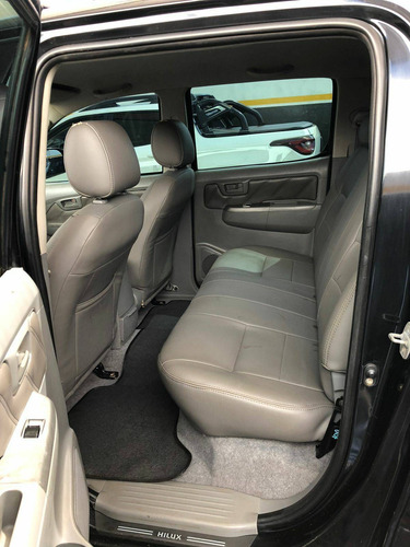 Imagem 9 de 10 de Toyota Hilux 2.5 Std 4x2 Cd 16v Turbo Diesel 4p Manual