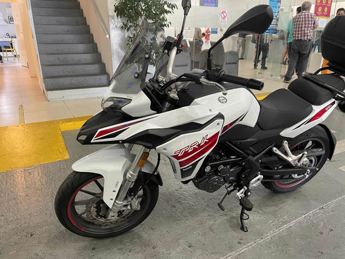 Imagen 12 de 14 de Benelli Trk 251 - Abs