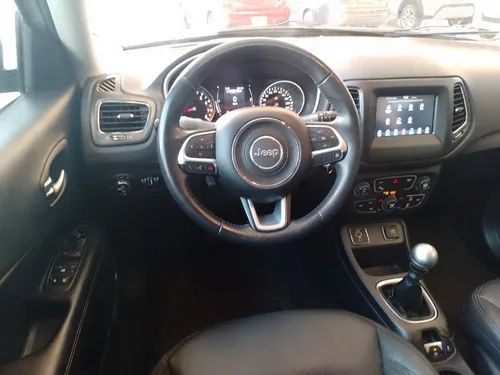 Jeep Compass Sport