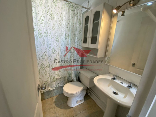 Hermosa Casa De Dos Pisos 4 Dormitorios 2 Baños, Quilicura