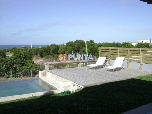 Imagen 16 de 18 de Casa En Alquiler