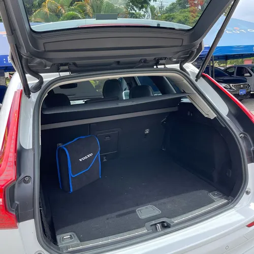 Volvo XC60 2.0 T8 Awd Inscription Hibrido