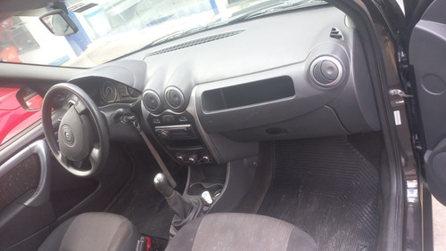 Renault Logan 1.6 16v Expression Hi-flex Aut. 4p