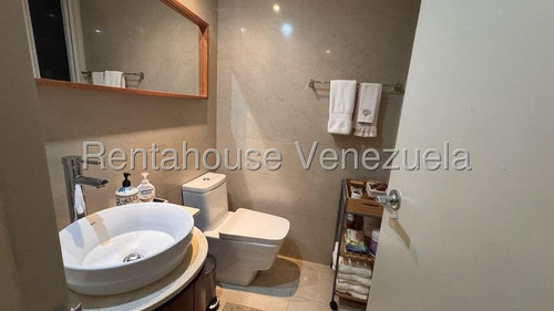 Venta Apartamento Campo Alegre 25-13935 Yg