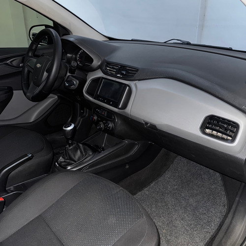 Chevrolet Onix ONIX HATCH JOY 1.0 8V FLEX 5P MEC.