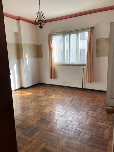 Se Vende Depto Metro L1 Santa Lucia4d/2b Mas De 100 M2 Piso2