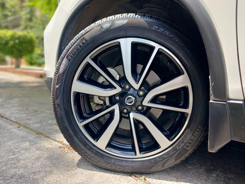 Nissan X-Trail 2.0 Exclusiv 2 Row Hybrid