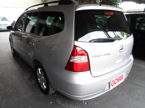 Nissan / Grand Livina Sl 1.8 16v 2012 Prata