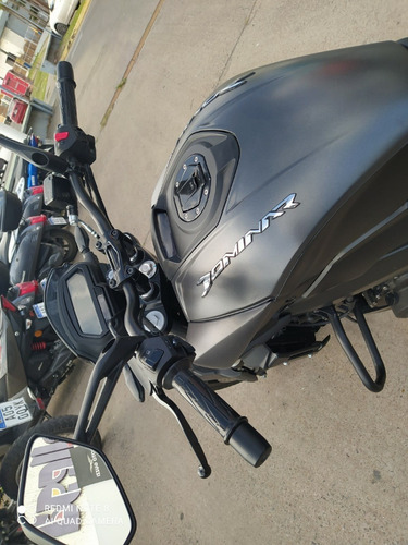 Imagen 5 de 5 de Bajaj Dominar 250